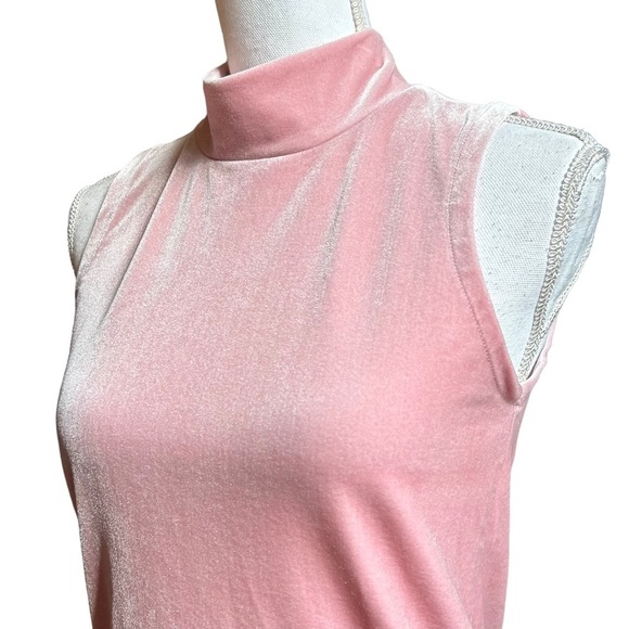 J Crew Plush Velvet Mock Neck Sleeveless Top Women’s Sz XS Light Pink - Picture 3 of 9